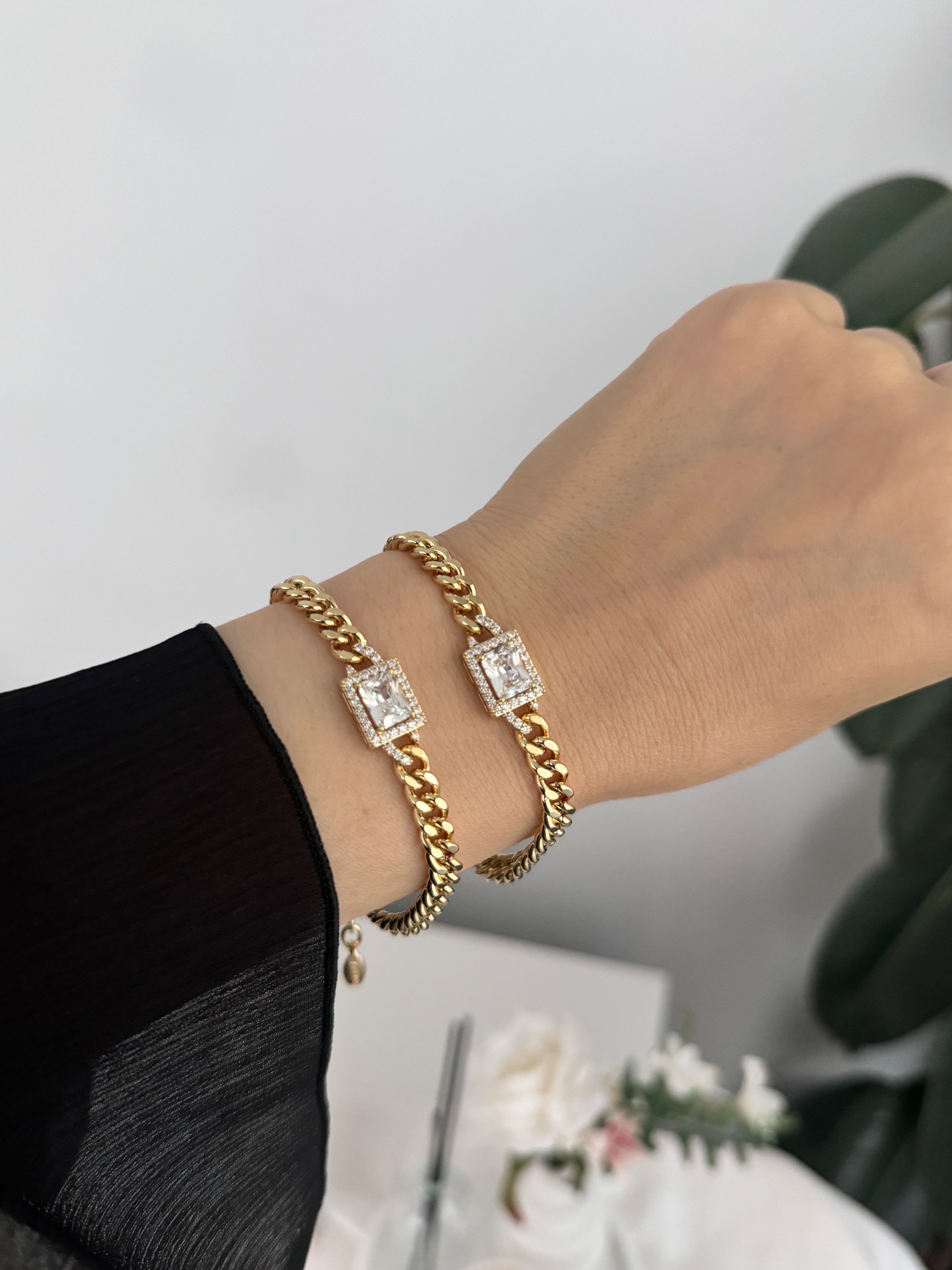 Çelik Dikdörtgen Taşlı Bileklik