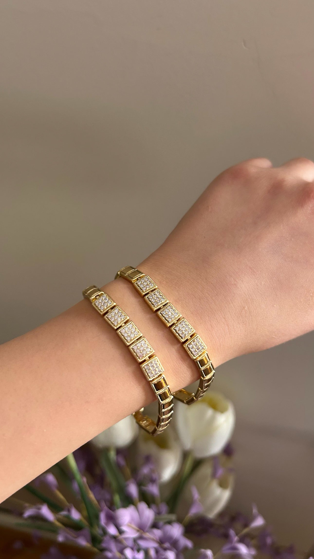 Çelik Vagon Taşlı Bileklik