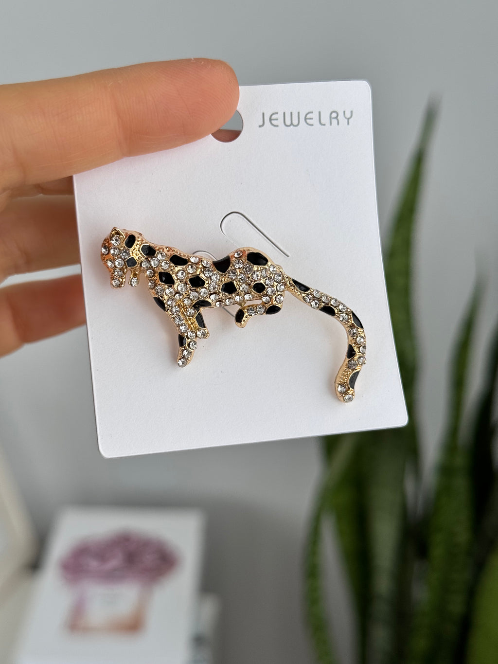 Jaguar Broş
